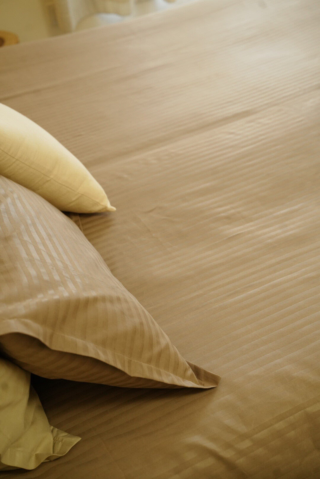 Stripe Brown Queen Size Cotton Bedsheet Set with Pillow Covers