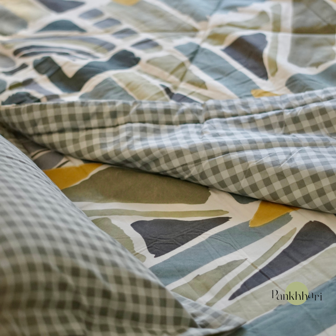 Geometric Reversible Comforter 4 Pc Set - Teal