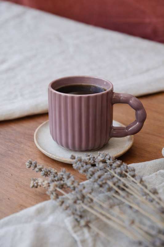 Sukoon mug ribbed texture close-up – minimalist ceramic mug for slow mornings by Pankhhari