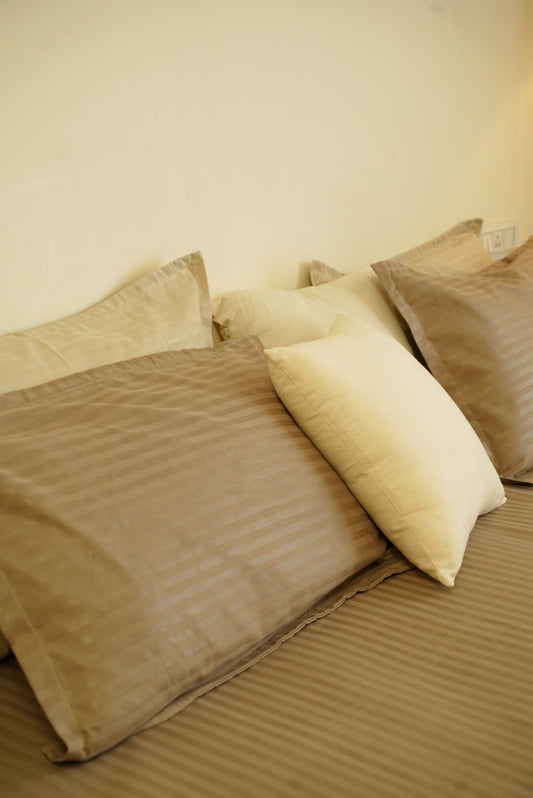 Stripe Brown Queen Size Cotton Bedsheet Set with Pillow Covers