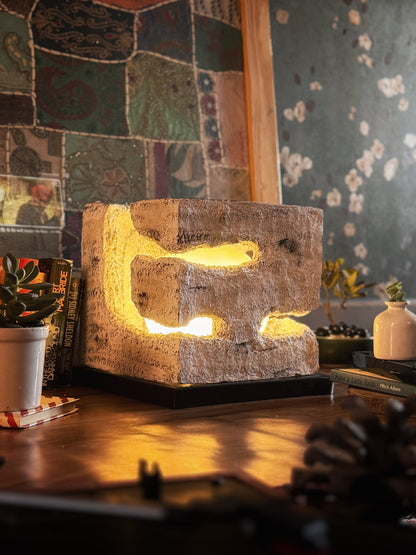 Modern Rock Cube Table Lamp