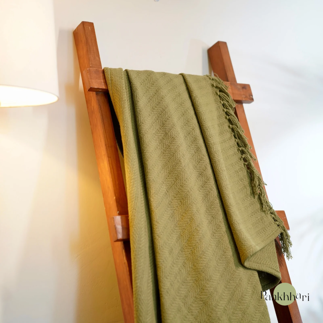 Green Luxury Knit Throw